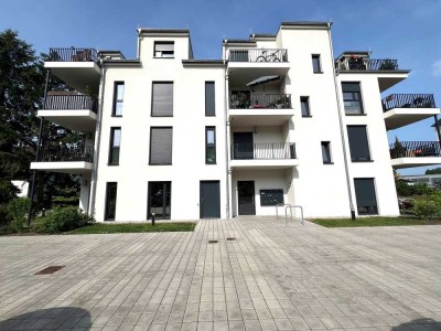 1 Monat kaltmietfrei - 4-Zimmer-Wohnung mit Terrasse, Einbauküche und Stellplatz