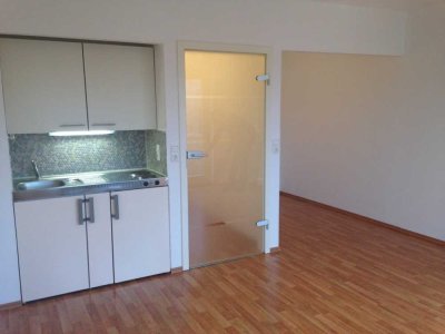 Zentrale 1-Zimmer-Wohnung in Augsburg (Kreis), Meitingen