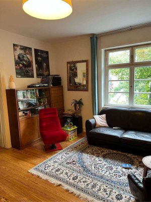 **TOP**Stilvolle 4-Zi.-Altbauwohnung KA-Südweststadt**TOP**