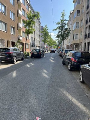 City/Kö-Nähe, gepflegtes  10 Fam-Haus mit Tordurchfahrt/Hinterhof