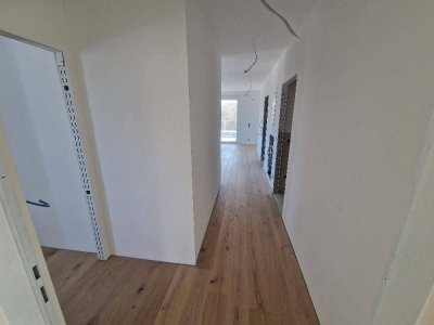 ATTRAKTIVE NEUBAU-MIETWOHNUNG AM RANDE DES BISCHOFSWALDS