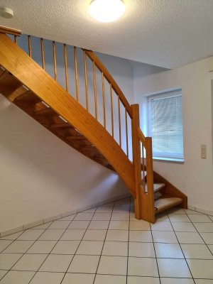 Gepflegtes Reihenhaus mit 4 Zimmern und Carport in Flensburg-Nordstadt