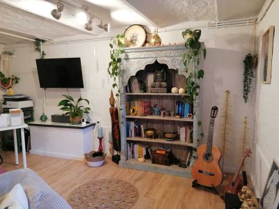außergewöhnliche 2 Zimmer - EG -Wohnung neu renoviert - Friesischer Berg
