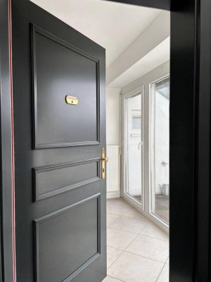 UNSER WÄHRING: Großzügige 4/5-Zimmer-Wohnung mit Süd-Terrasse nähe Kutschkermarkt, 186qm - vielseitig nutzbar!