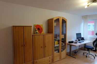 Schöne 2 Zimmer Wohnung in zentraler Lage