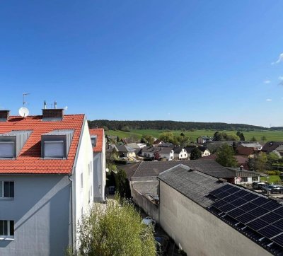 Rohdiamant mit Weitblick – Charmante 3-Zimmer-Wohnung in Dreistetten