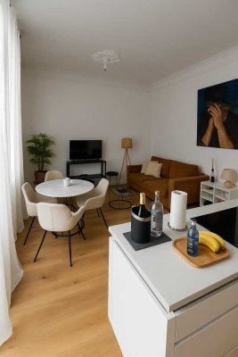 *Toll Altbauwohnung – Geschmackvoll renoviert im Herzen von Derendorf*