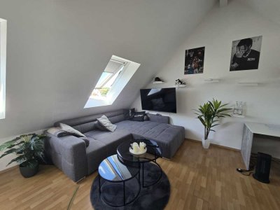 Helle 1-Zimmer-Dachgeschosswohnung in Jesingen zu vermieten!