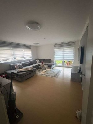 großzügige 2 Zi. Neubau Whg. mit Garten zentral aber ruhig gelegen