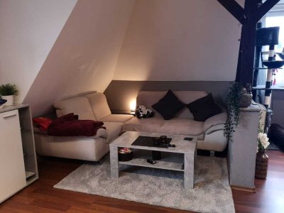 Traumhafte lichtdurchflutete Maisonette Dachgeschosswohnung – zentral gelegen