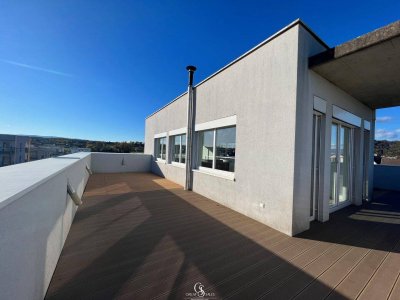 Traumhaftes Penthouse mit großer Dachterrasse und stilvollem Ambiente!