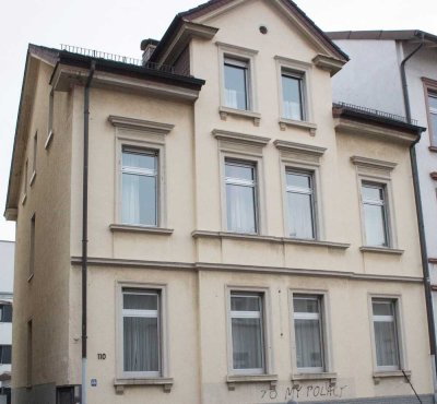 4- Zimmer Wohnung in  Bessungen,schicker Altbau saniert