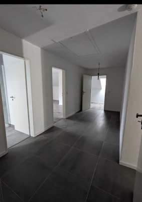 3,5 Zimmer Wohnung - Zweifamilienhaus