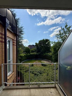 Helle 2-Zimmer-Wohnung mit Balkon in Nauen