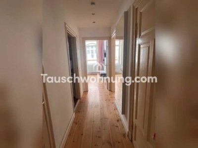 Tauschwohnung: Suche 2-Zimmer-Wohnung mit Balkon