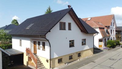 ***Geräumiges und gepflegtes Einfamilienhaus in Achern-Önsbach***