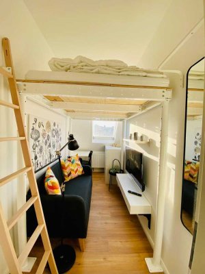 Bright furnished room in renovated 4-person WG