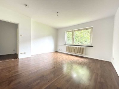 Renovierte 2-Zi-Whg. mit EBK - Terminvereinbarung unter 0179 9628437