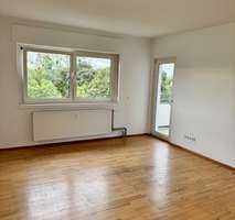 *Mannheim Lindenhof* 4- Zimmer Wohnung mit Balkon