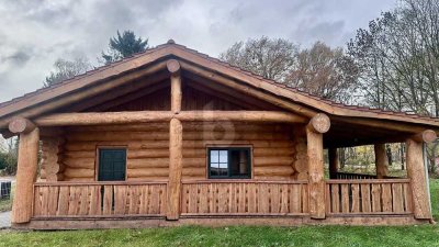 KANDADISCHER WOHNTRAUM - NEUBAU-BLOCKHAUS