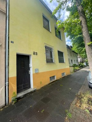 2- Zimmer - Wohnung im ersten Obergeschoss zu vermieten