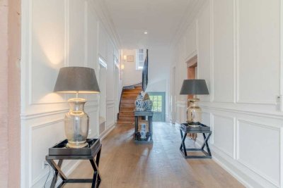 Zeitlose Rarität – Eleganz vergangener Epochen, veredelt mit exklusiver Ausstattung mit Erbpacht