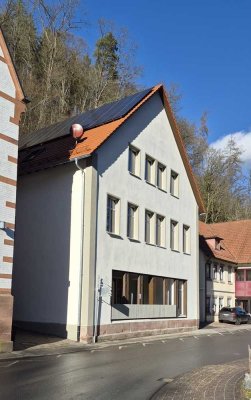 Zentrale 1-Zimmer Wohnung in Calw - ideal für Singels oder Pendler