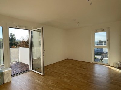 2 Zimmer Wohnung mit Balkon ab sofort!