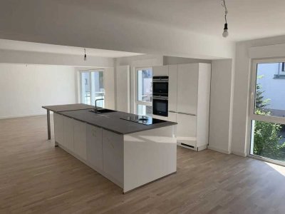 Moderne 4 Zimmer Wohnung in ruhiger Lage von Essen-Kupferdreh