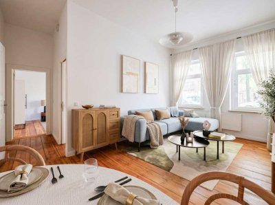"Wunderschöne, vollständig sanierte EG Altbauwohnung mit Terrasse und grünem Innenhof, Erstbezug"