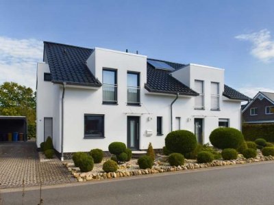 Außergewöhnliches Haus / Wohnung über 2 Etagen in ruhiger Lage von Metjendorf-/Oldenburg, KFW 70-Mod