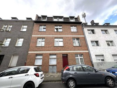 Entwicklungsobjekt mit Bestandserträgen in ruhiger Lage zwischen Eller und Wersten