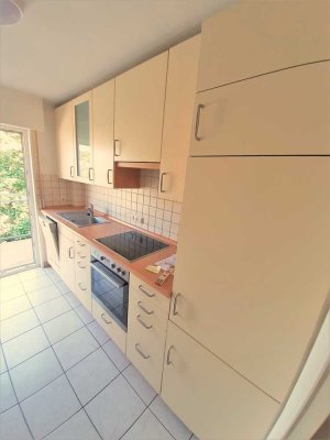 Helle 4-Zimmer-Wohnung mit Balkon in Hanau City