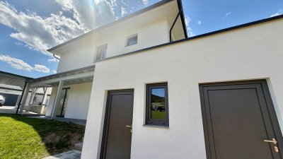 Maria Saal - St. Michael: Erstbezugs-Doppelhaushälfte "HAUS B" TOP-Ausstattung