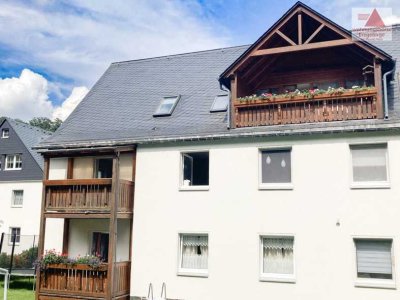 Alles komplett neu - 3-Raum-Balkonwohnung in ruhiger Lage von Th. Wiesenbad!