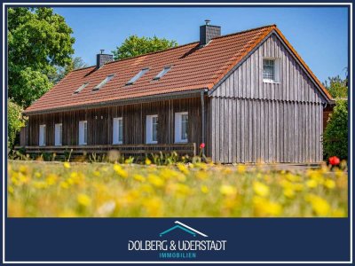 Doppelhaus  einzeln oder zusammen kaufen in Büdelsdorf