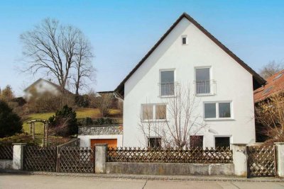 Dein Traumprojekt: Ein- bis Zweifamilienhaus mit richtig viel Potenzial und Garage in Buchloe!
