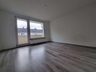 Verfügbar ab 11.2025! Moderne 2-Zimmer-Wohnung mit Balkon in ruhiger Wohnlage