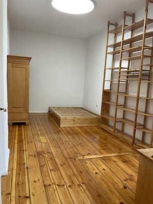 1 Zimmer Wohnung mit Wohnküche in Berlin Tempelhof