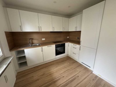 Kernsanierte 4-Zimmer-Maisonette-Wohnung mit neuer Küche im Zentrum von Schwenningen