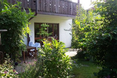 Gepflegte 3-Zimmer-Terrassenwohnung mit Einbauküche in Rosenheim/Pang