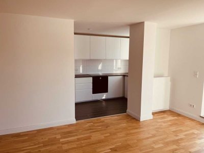 Exklusive 3-Zimmer-Wohnung in Berlin-Marienfelde