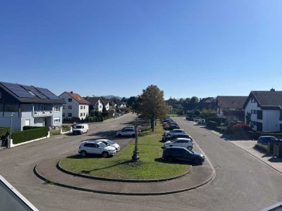 Exklusive 5-Zimmer-Wohnung mit Garten, 70 m² Terrasse, Loggia, Balkon, Kamin und Keller in Iffezheim