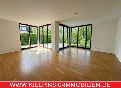 Ruhige, mod. Maisonette-ETW in Rissen mit EBK, 3 Bädern, Süd/West-Terrasse, Garten + TG-Stellplatz