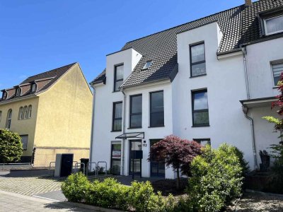 Modern wohnen im Erdgeschoss – gepflegte 2-Zimmer-Wohnung mit Terrasse an der Ostenallee!