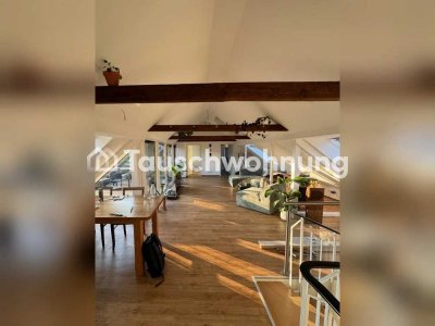 Tauschwohnung: Lichtdurchflutete Wohnung mit großem Balkon in Flingern