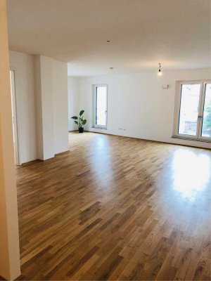 Tolle, neuwertige 3-Zimmer-Whg. in Durlach! 2 Balkone inklusive!