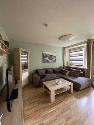 Stilvolle 2-Zimmer-Wohnung, Lichtdurchflutet mit Küche und Balkon