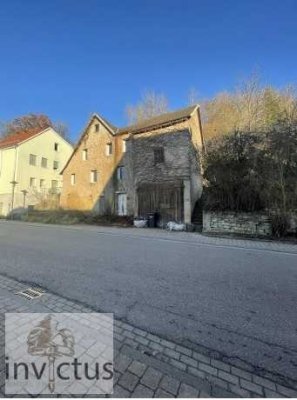 Freistehendes Einfamilienhaus mit Scheune und großem Potenzial in Neudenau-Herbolzheim