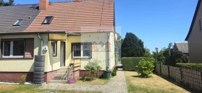 Charmante Doppelhaushälfte in ruhiger Lage
